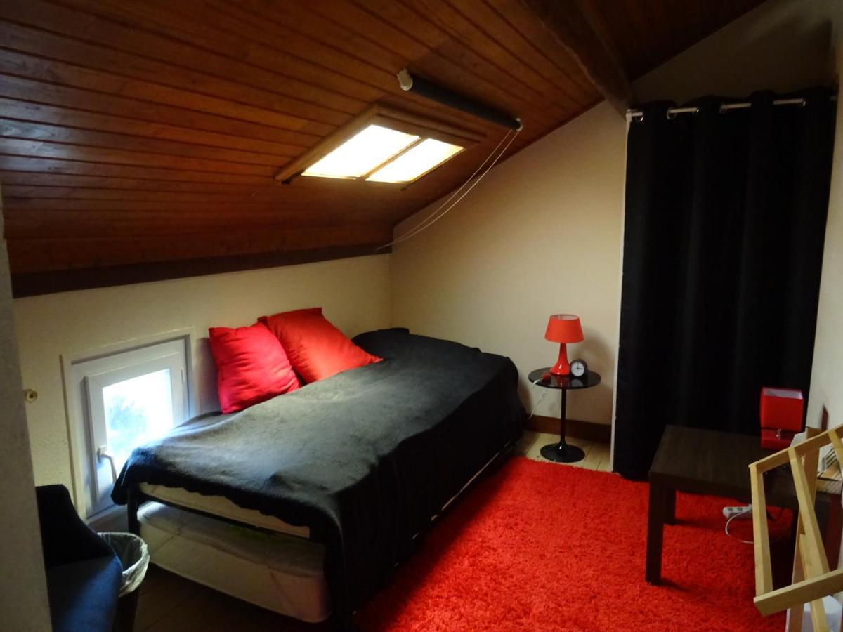 Bed and Breakfast Au Catalpa La Chapelle-Faucher Esterno foto