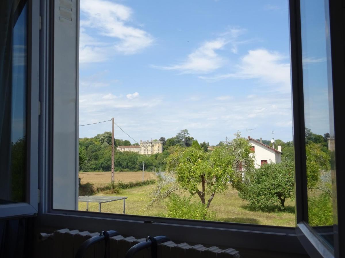 Bed and Breakfast Au Catalpa La Chapelle-Faucher Esterno foto